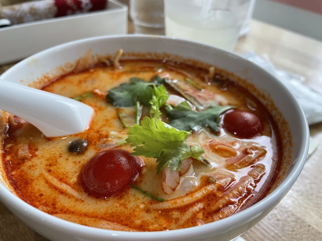 トムヤムクンラーメン
