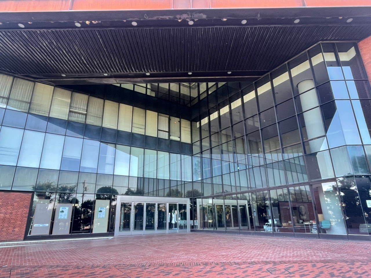 厚木市文化会館